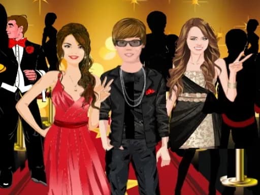 Selena ve Justin Öpüşüyor