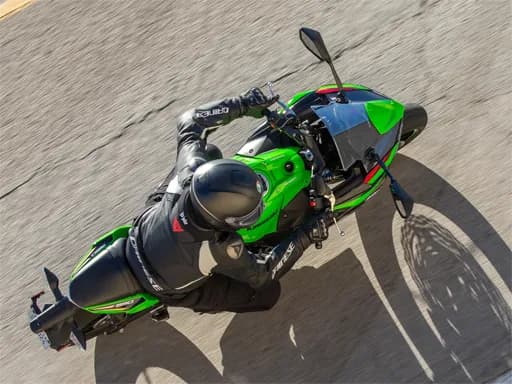 Kawasaki Ninja 650 Kaydırmalı Bulmaca